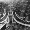 Photos: The Terrifying Footpaths Of The Early 1900s Manhattan Bridge